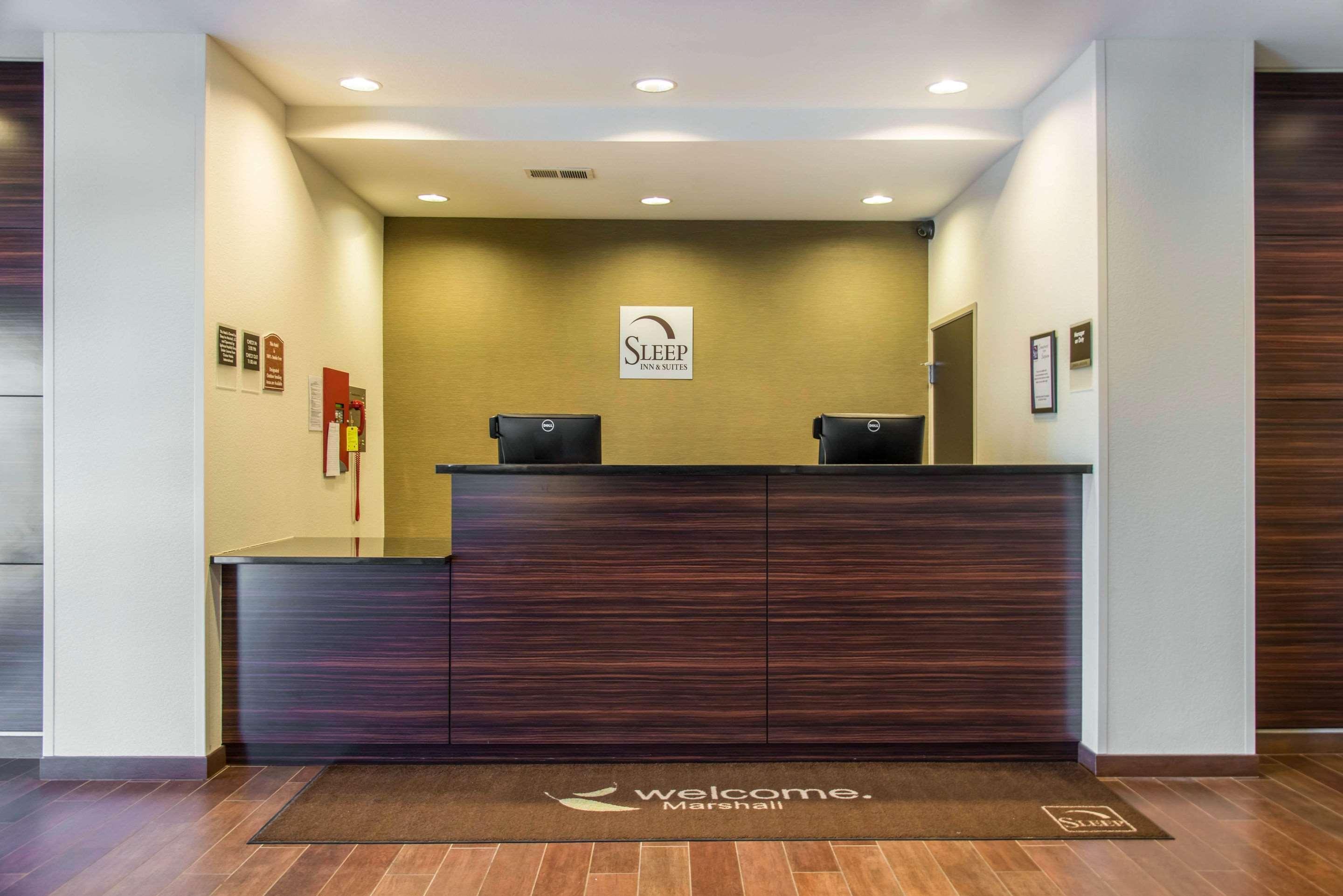 Sleep Inn & Suites Marshall - University Area Zewnętrze zdjęcie