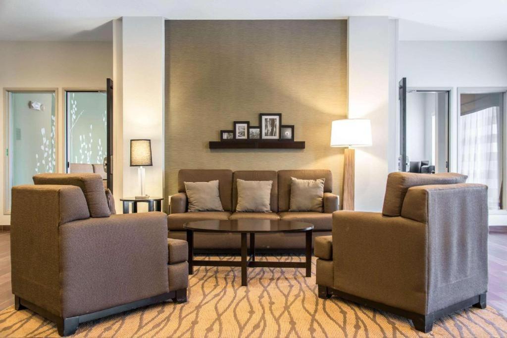 Sleep Inn & Suites Marshall - University Area Zewnętrze zdjęcie